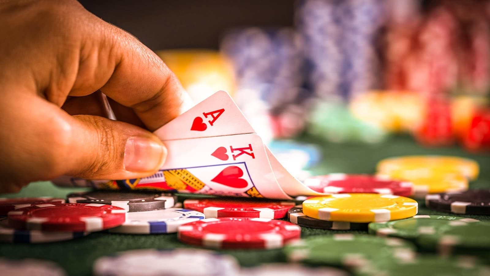 Cara Terbaik Meningkatkan Peluang Menang di qqpulsa Slot