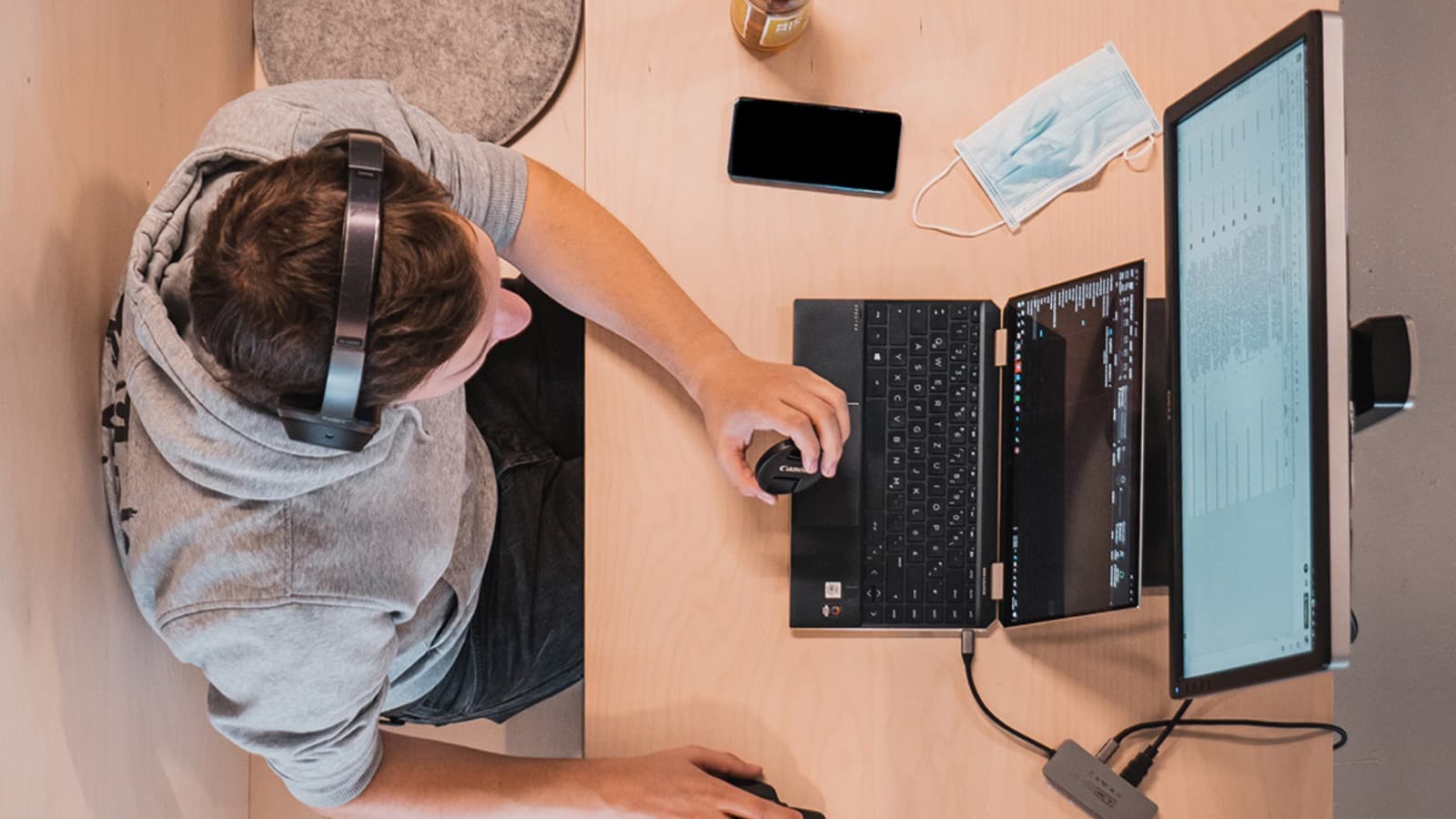Why Businesses Scrape Linkedin Search Results for Prospecting
