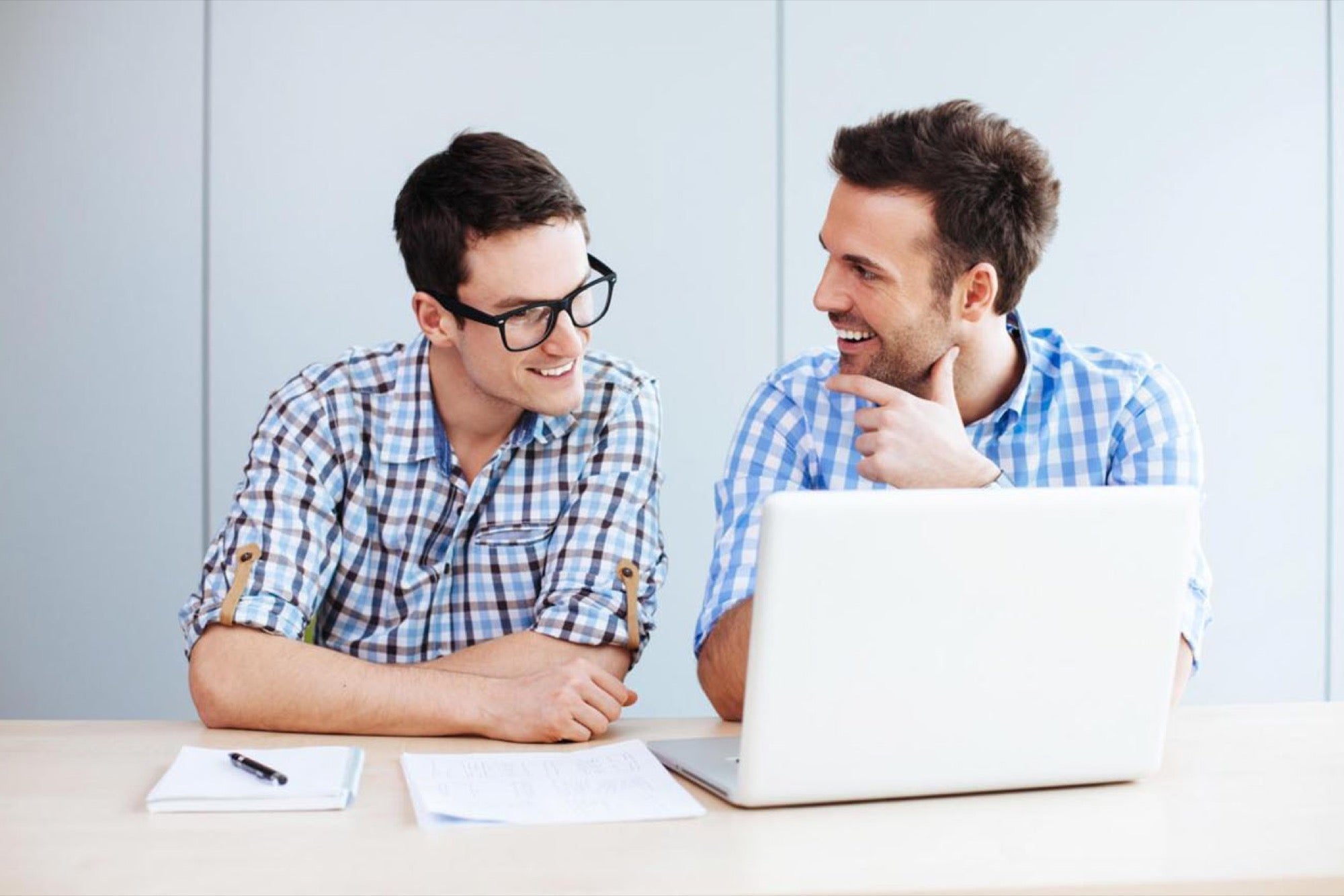 Anonymous Messaging for Professionals Who Value Confidentiality