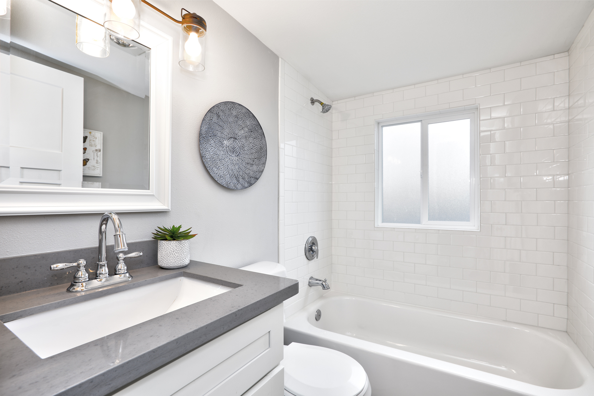 Affordable Tile Refinishing for Homes and Businesses
