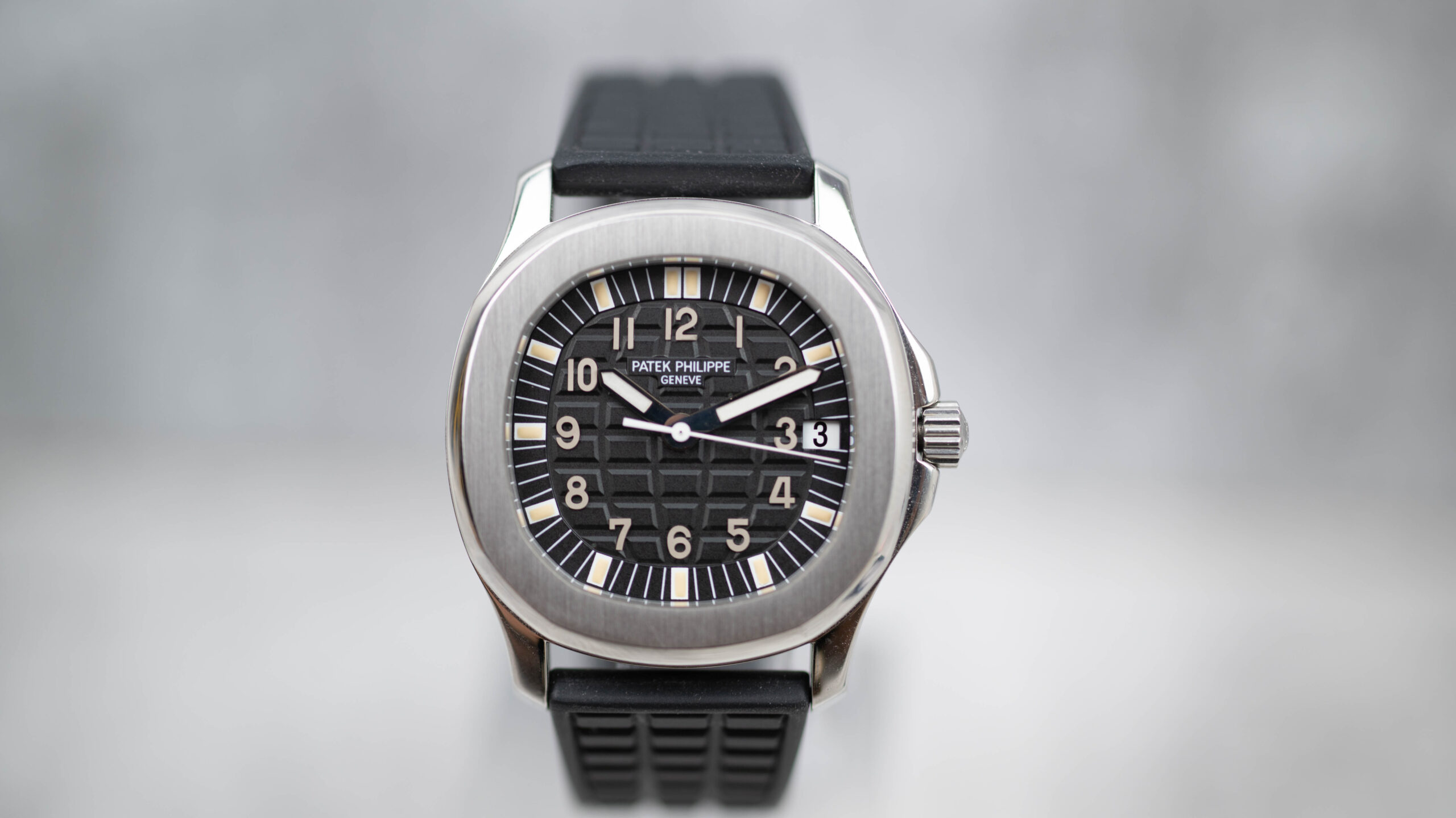 Patek Philippe Rubber Strap: A Perfect Fit for Your Patek Philippe Timepiece