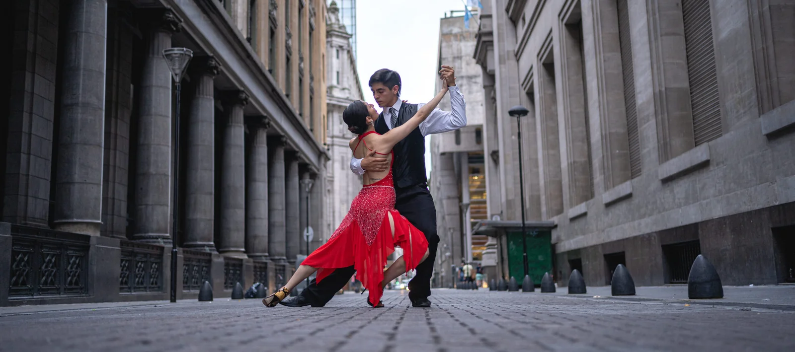 Cours de Tango à Buenos Aires : Apprenez le Véritable Tango Argentin avec des Experts