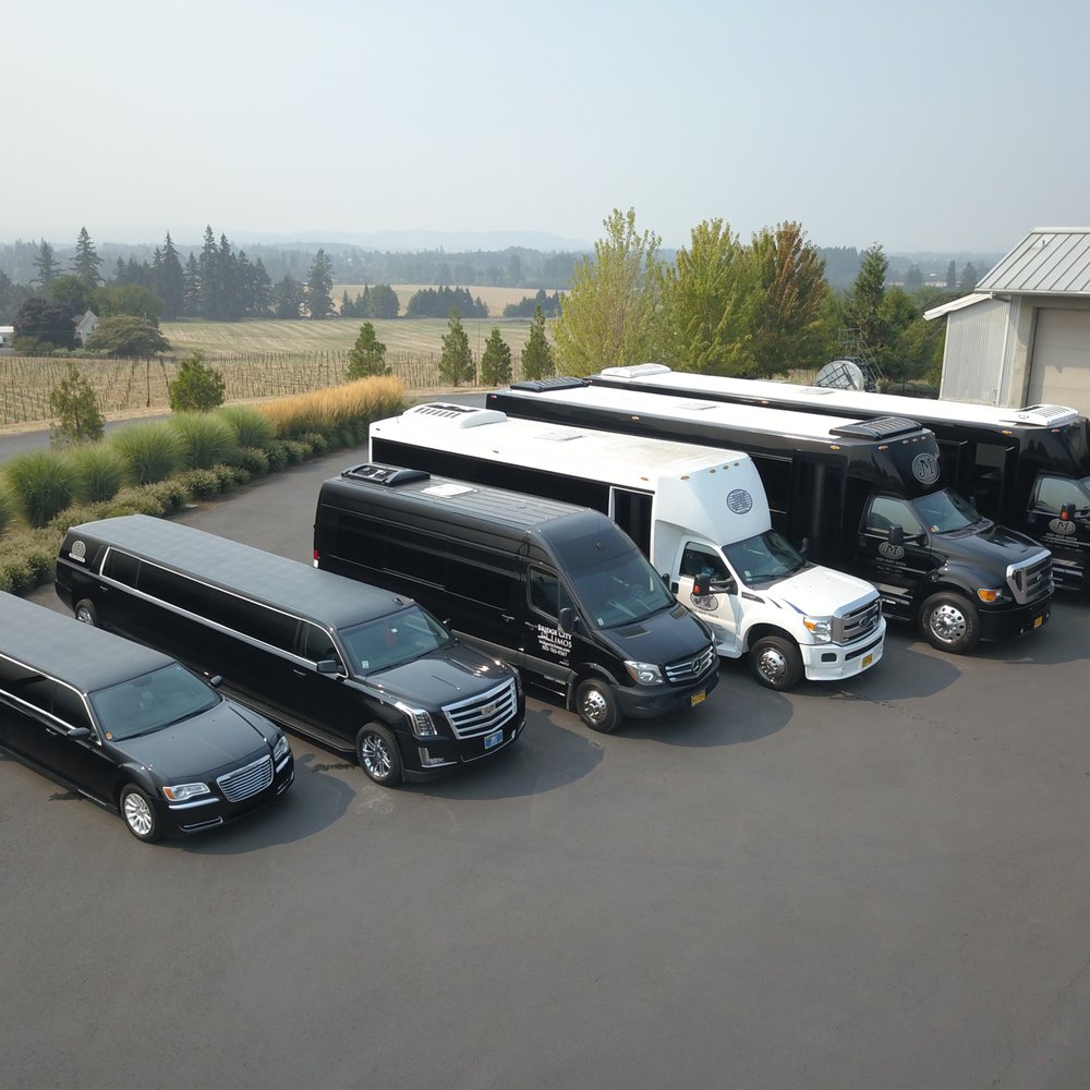 Experience the Finest Limousine Service Oxford Mississippi Has to Offer
