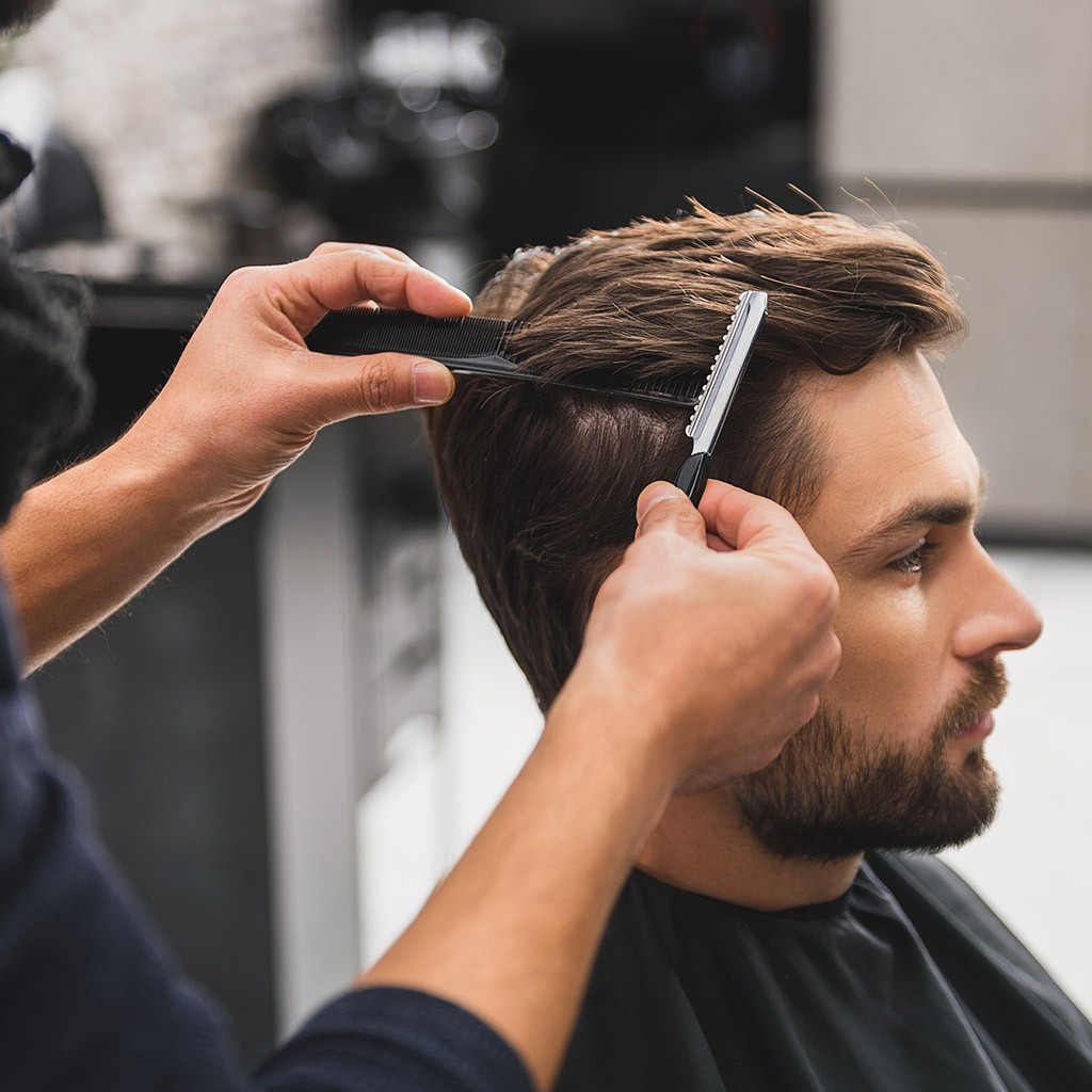 Salon de Vopsit în București – Tehnici Moderne la Marian Cotoi