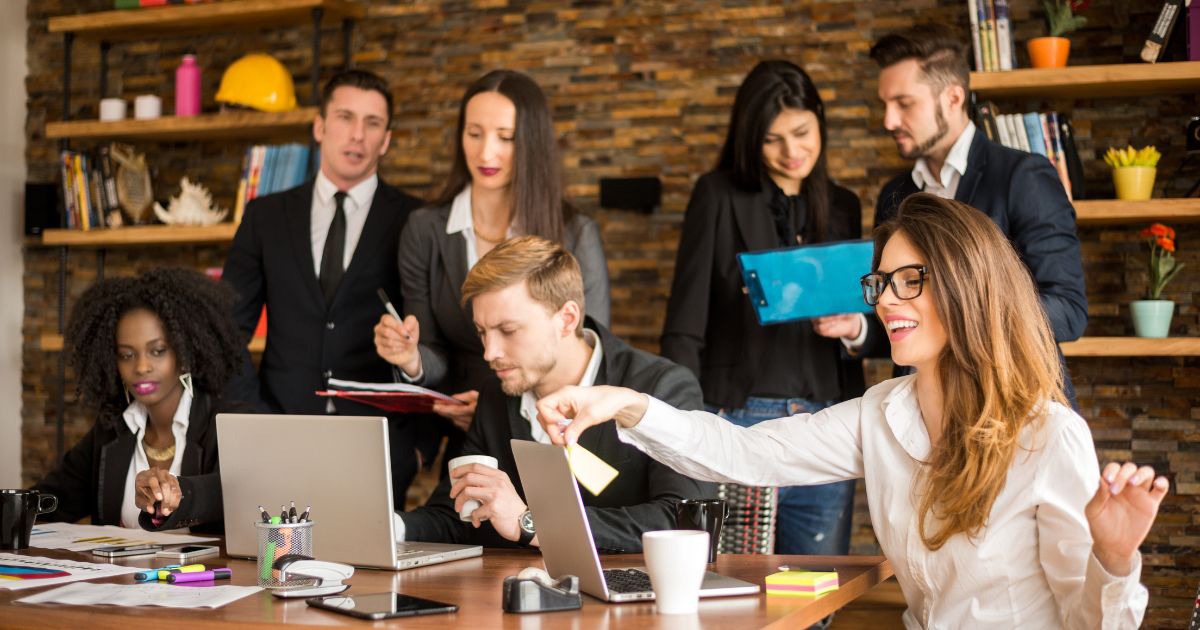 Fractional CMO Jobs Driving Growth Across Multiple Industries