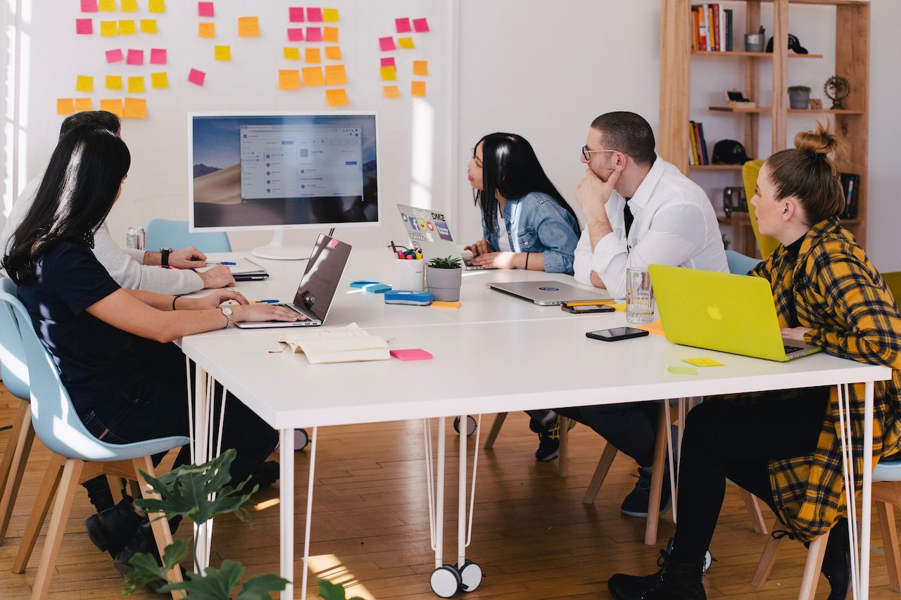 Social Media Marketing That Converts Followers into Customers