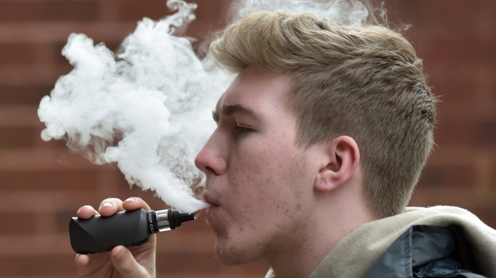 Disposable Vapes for On-the-Go Vaping Convenience