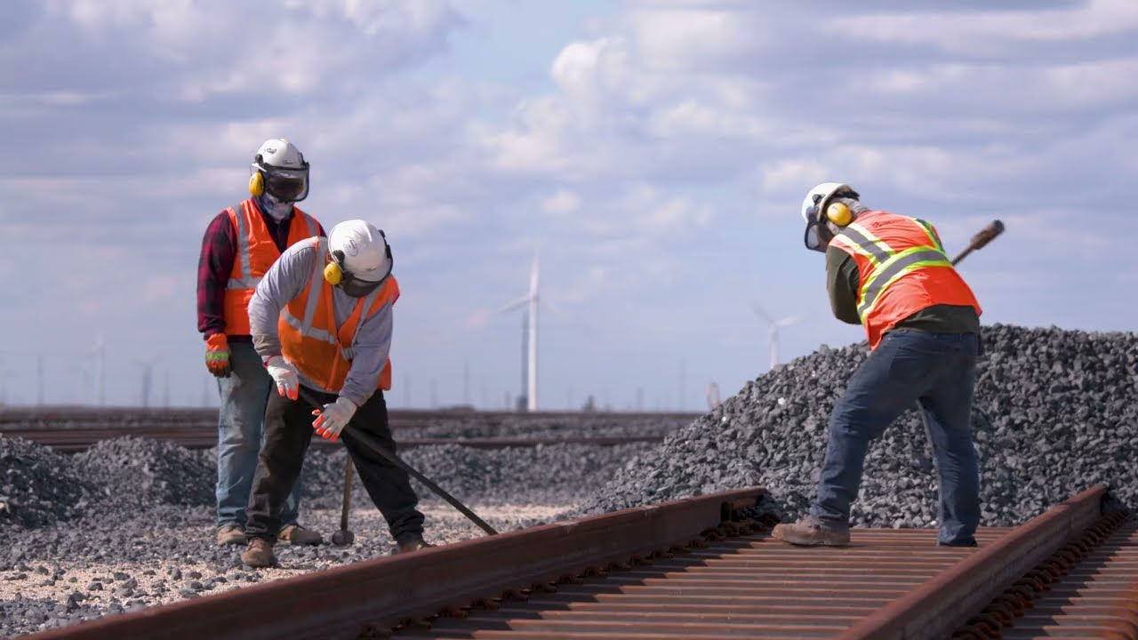 Railroad Construction – Professional Railroad Construction Services from Planning to Completion