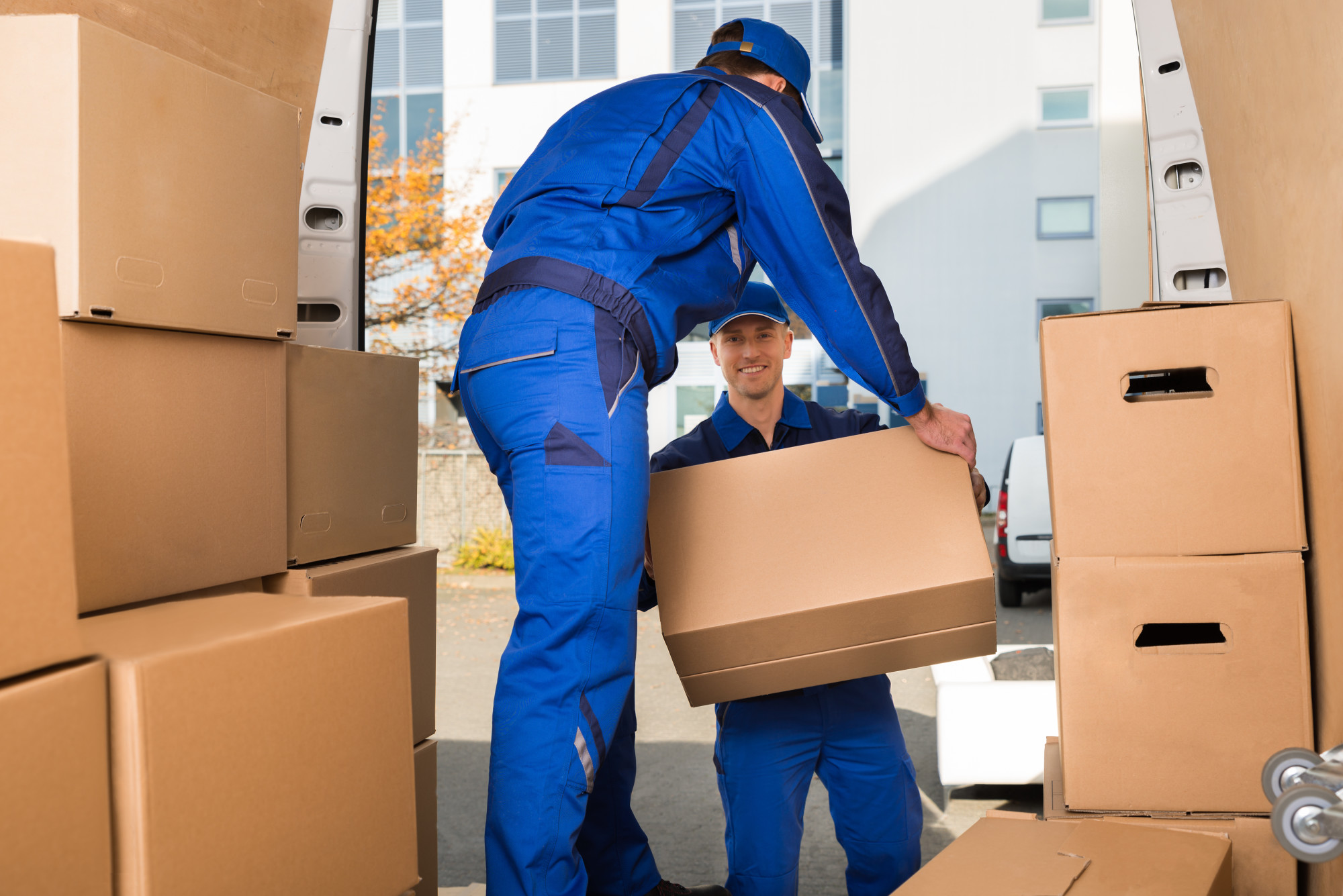 Affordable Pickup and delivery Phoenix for Homes &amp; Retail