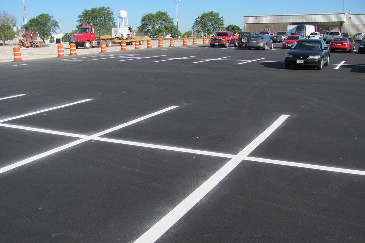 Get Premium Parking Lot Striping Biloxi MS for Your Business