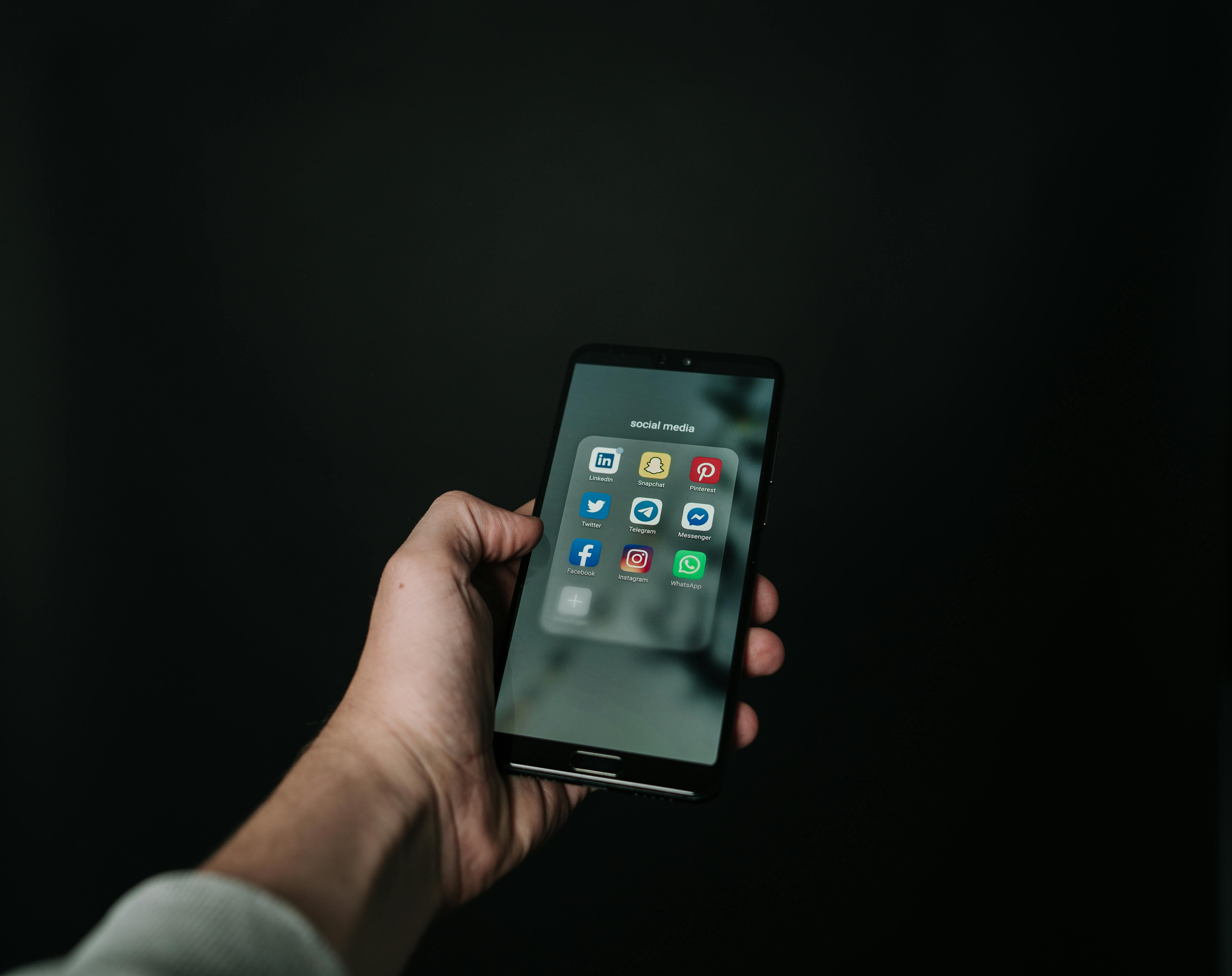 Why You Should Rent LinkedIn Profile Assets Instead of Buying Tools