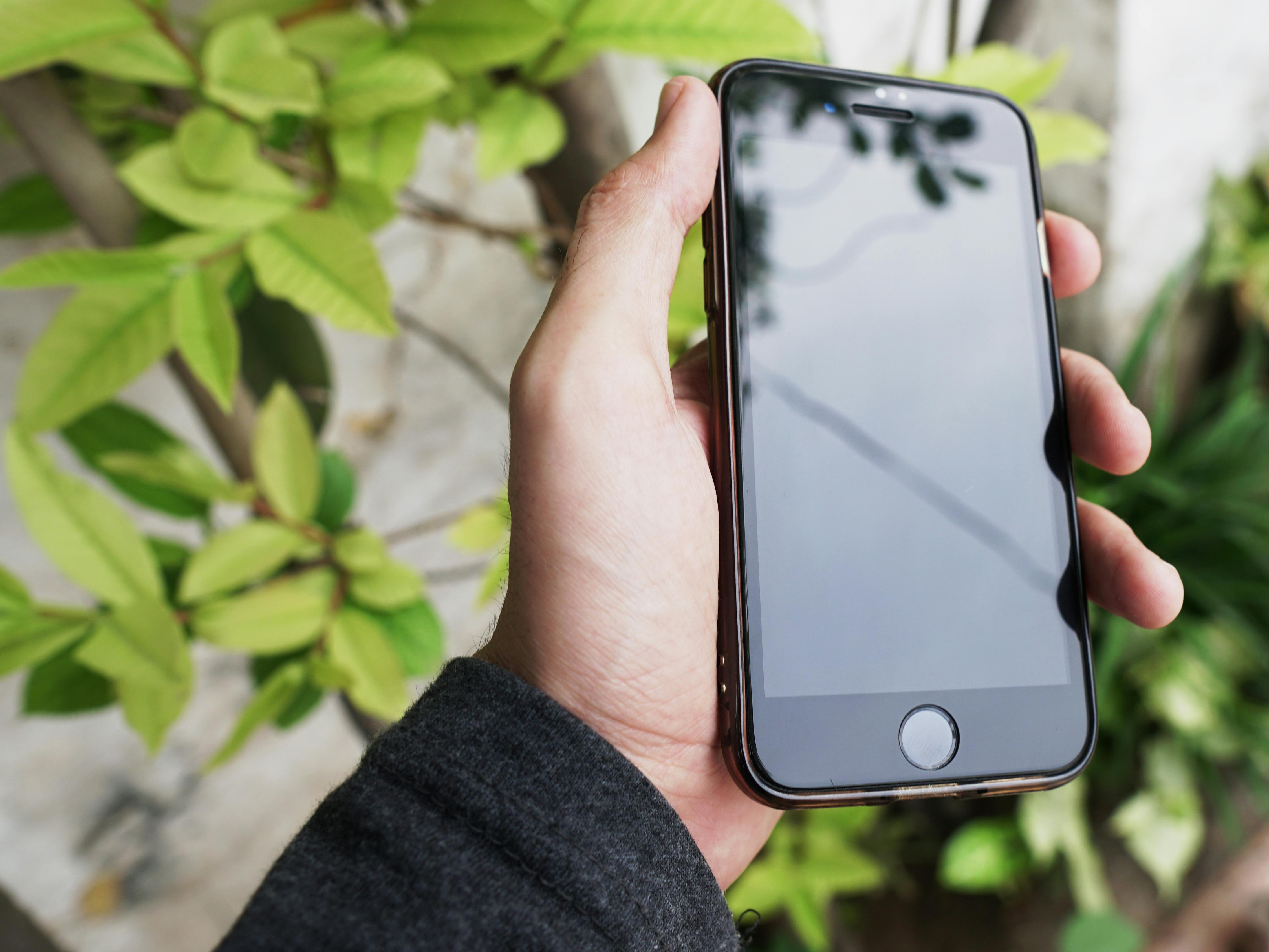 Sell My Old Phone for Cash – Get the Best Price Instantly