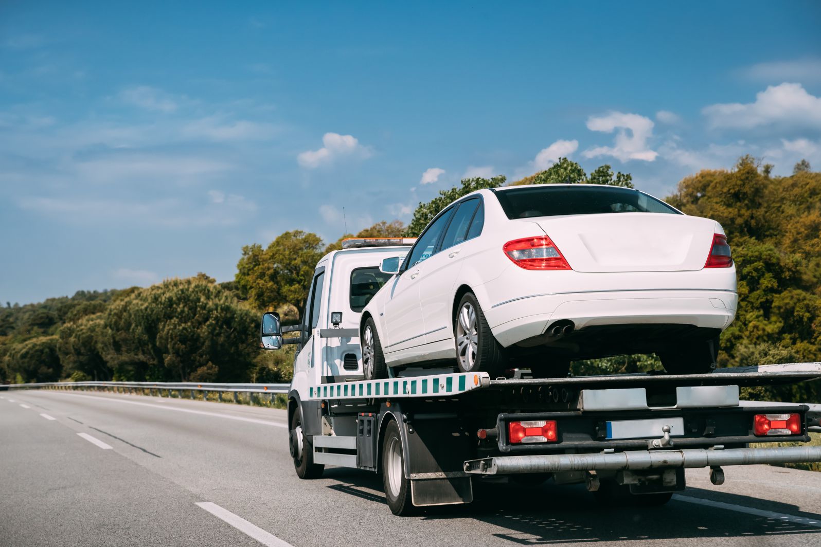Tow Truck Essendon | Fast &amp; Reliable 24/7 Towing – One Stop Towing